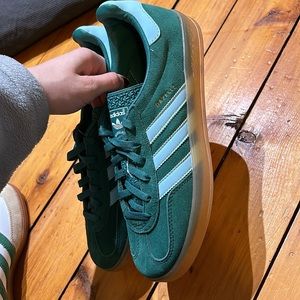 Adidas gazelle green blue samba Yeezy Nike Travis